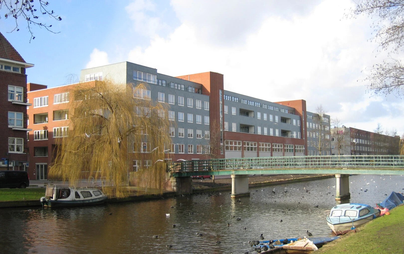Woningen en school Balboaplein