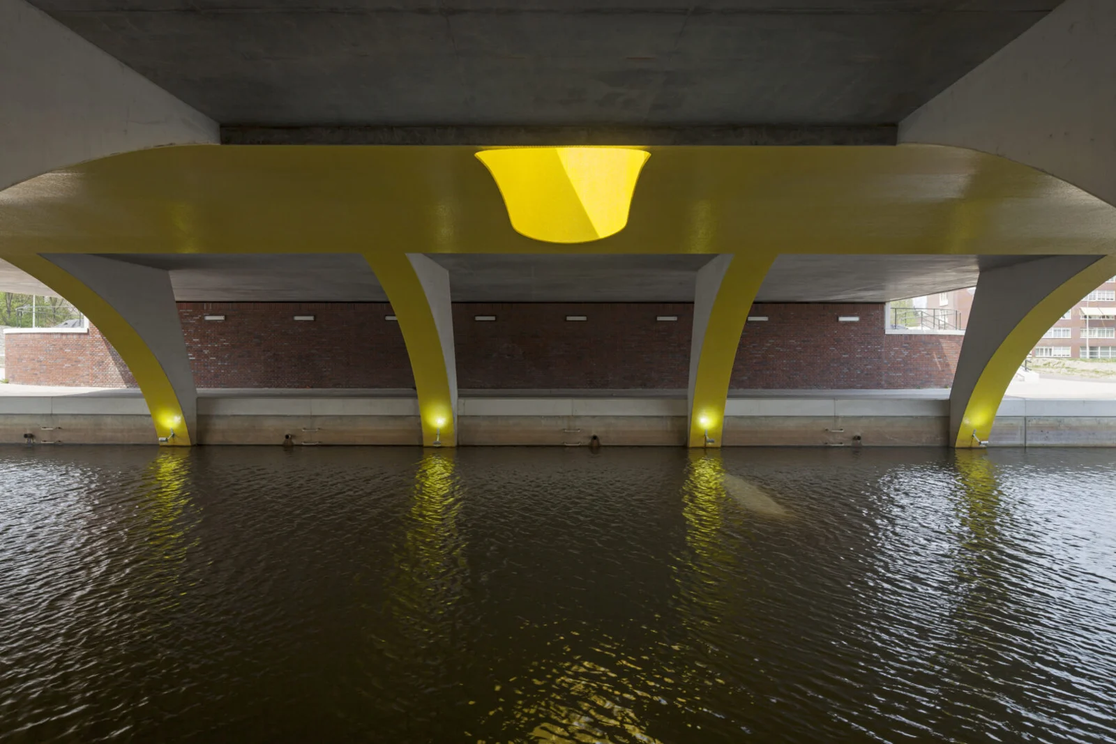 Singelbrug en Fietsonderdoorgang IJdoornlaan