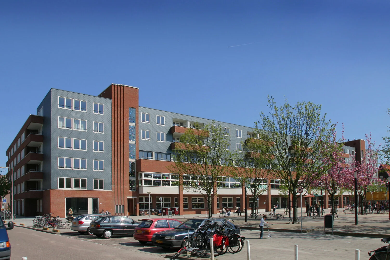 Woningen en school Balboaplein
